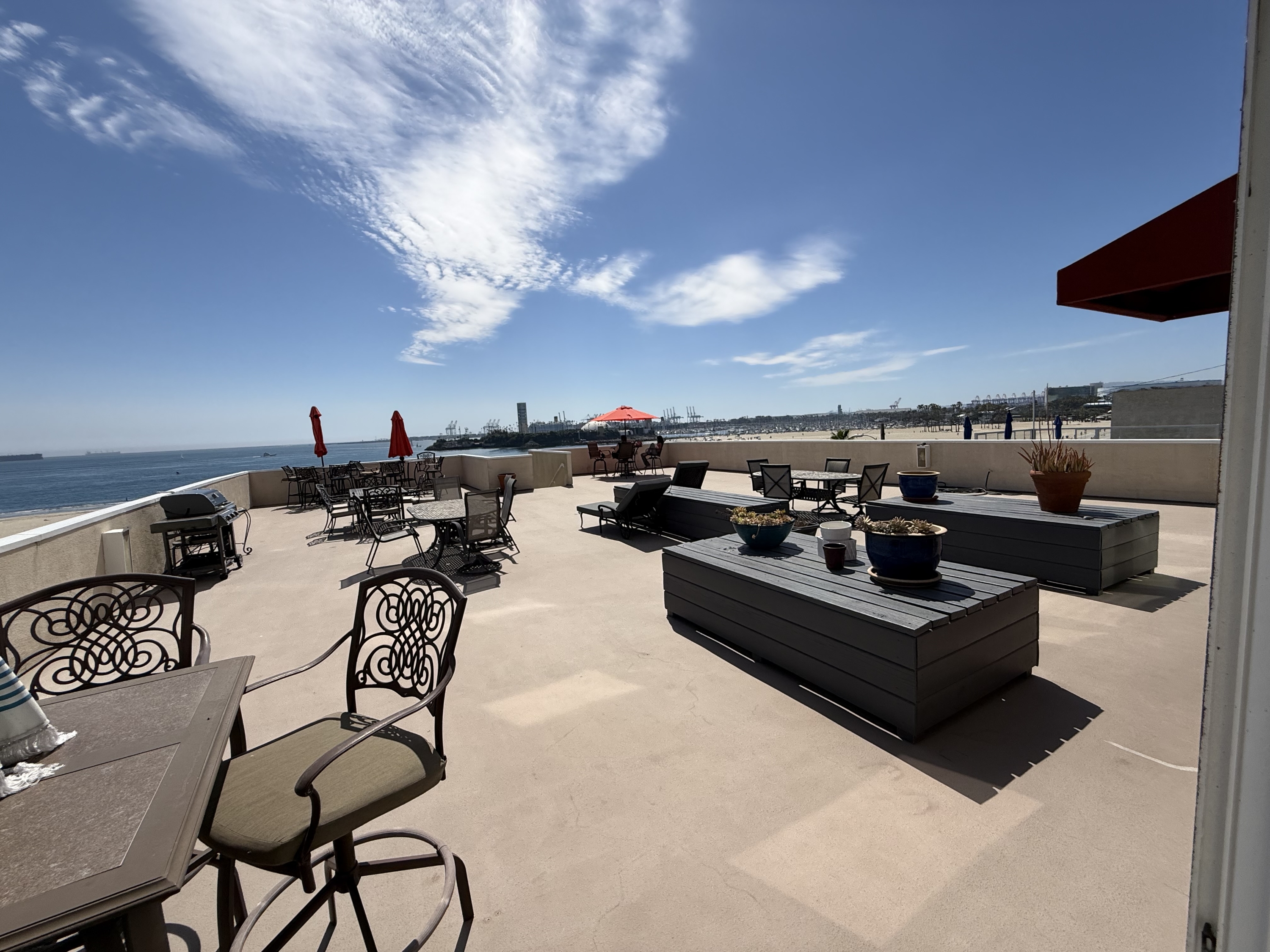1174 E OCEAN BLVD 10 - 1